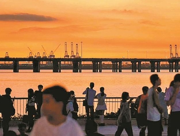 也让“宁静城市”成为另一张城市名片